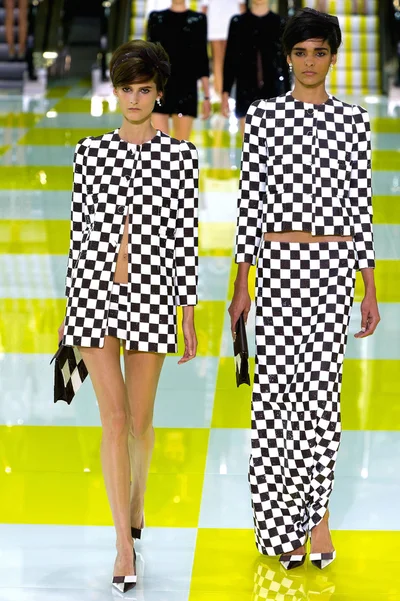 Look 26